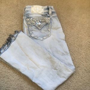 Good quality slightly low rise